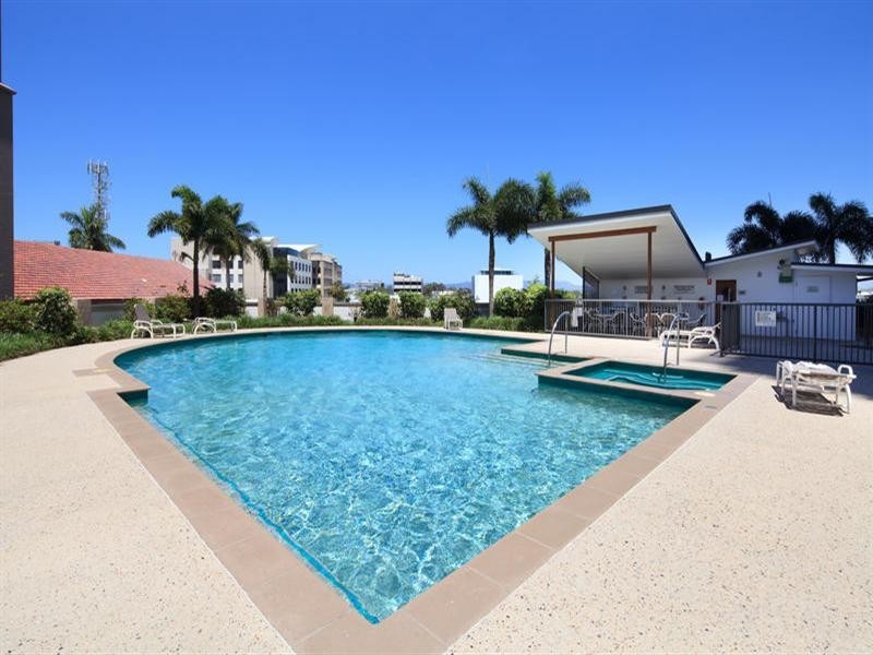 105 Scarborough Street, Southport QLD 4215