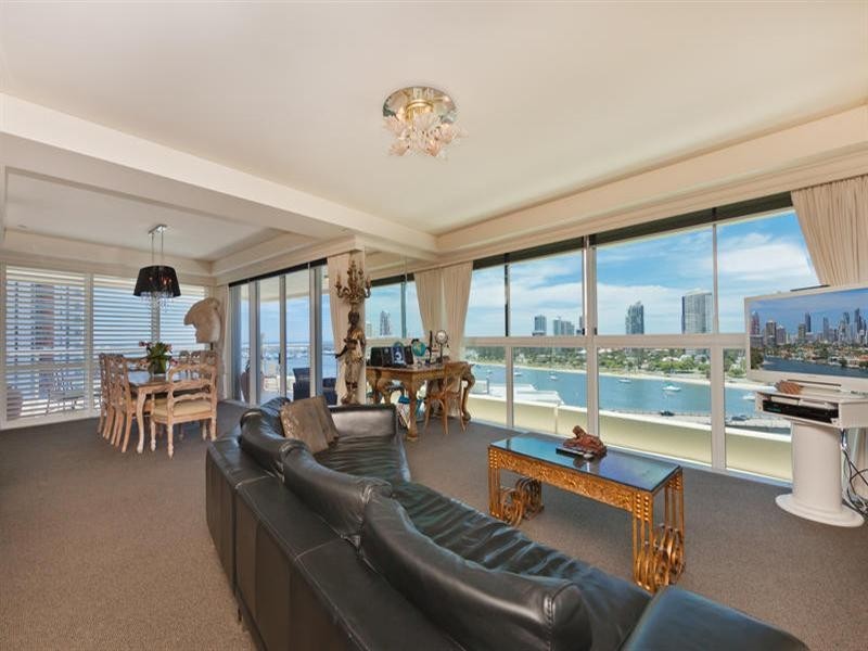 C13-4 75 Brighton Parade, Southport QLD 4215