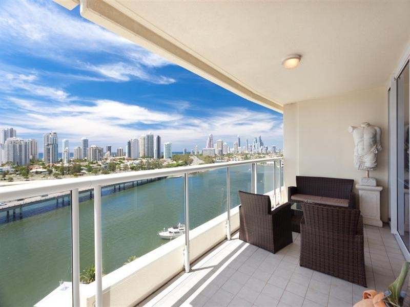 C13-4 75 Brighton Parade, Southport QLD 4215