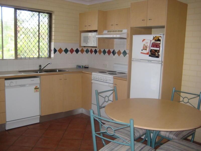 132 Marine Parade, Southport QLD 4215