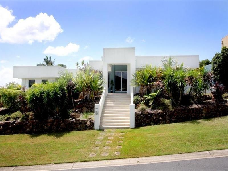 2 Torquay Place, Arundel QLD 4214