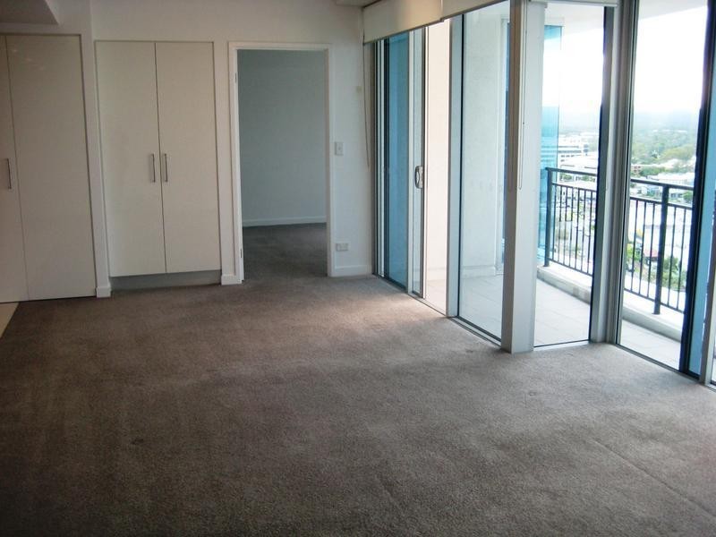 5 Lawson Street, Southport QLD 4215