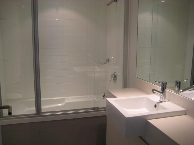 5 Lawson Street, Southport QLD 4215