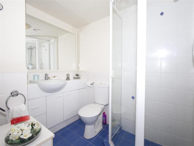 392 Marine Parade, Labrador QLD 4215