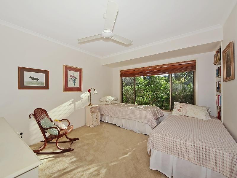 6 Midgera Street, Ashmore QLD 4214