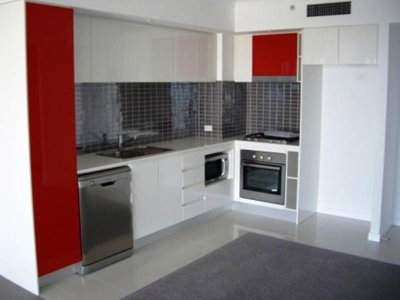 5 Lawson Street, Southport QLD 4215