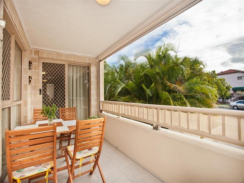 17-19 Lather Street, Southport QLD 4215