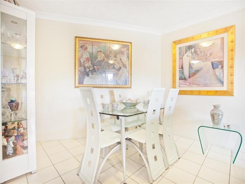 17-19 Lather Street, Southport QLD 4215