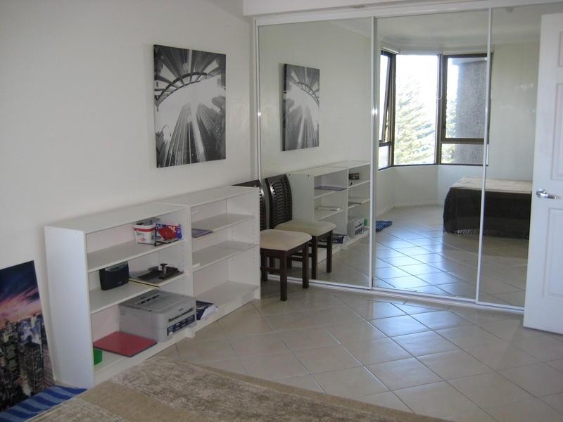 60 Old Burleigh Road, Surfers Paradise QLD 4217