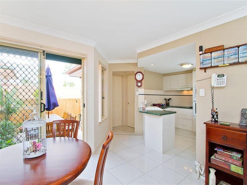 5 50 Pohlman Street, Southport QLD 4215