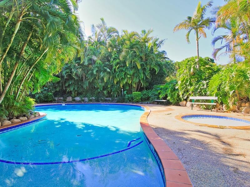 100 Racecourse Drive, Bundall QLD 4217