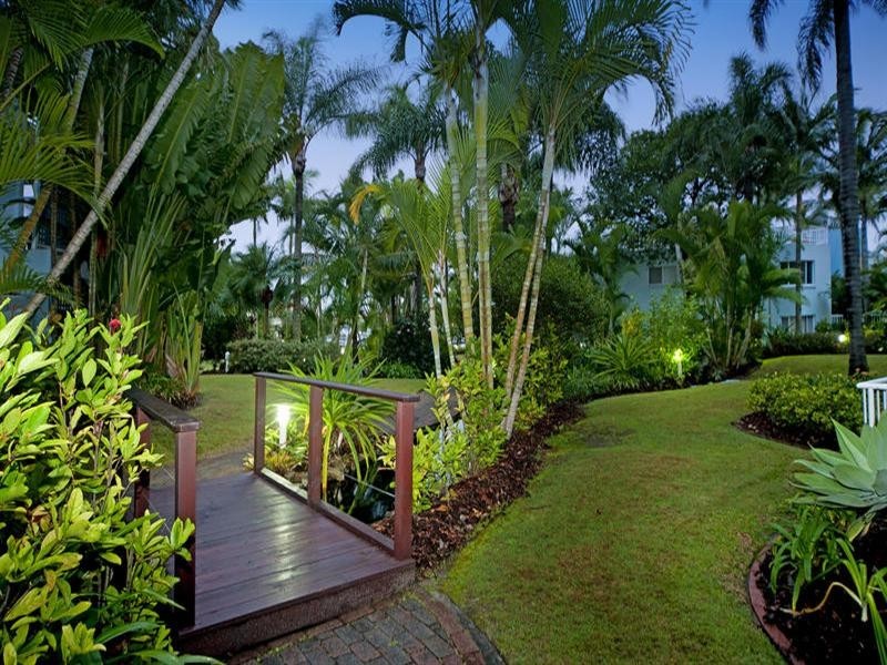 8 75 Morala Avenue, Runaway Bay QLD 4216