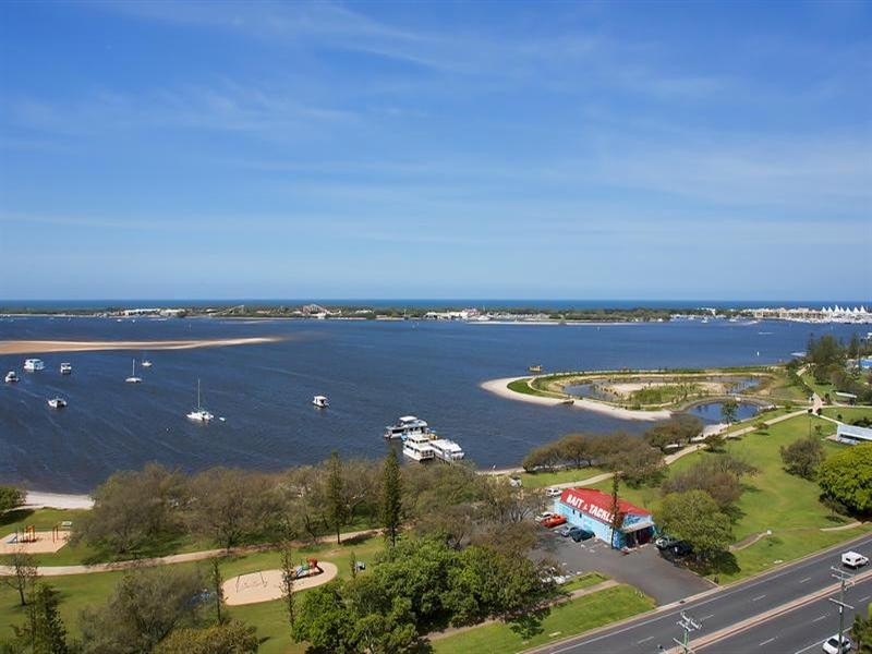 114 Marine Parade, Southport QLD 4215