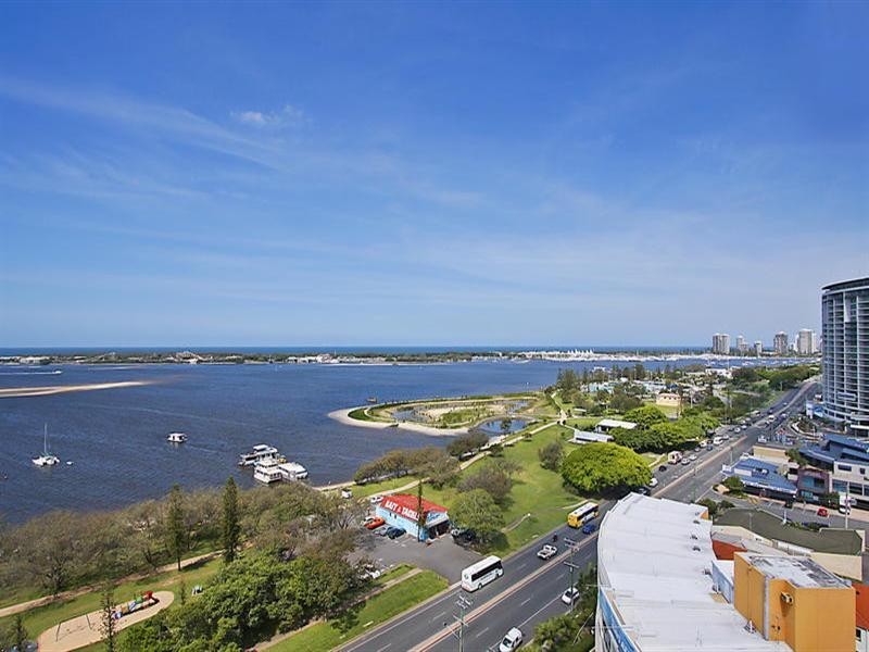 114 Marine Parade, Southport QLD 4215