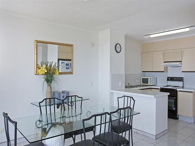 114 Marine Parade, Southport QLD 4215