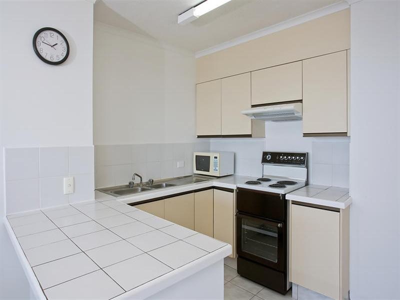 114 Marine Parade, Southport QLD 4215