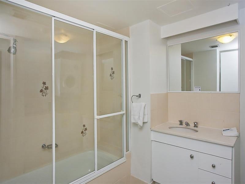 114 Marine Parade, Southport QLD 4215