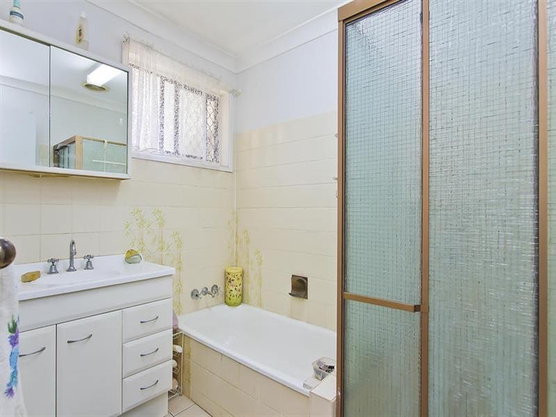 103 Yangoora Crescent, Ashmore QLD 4214