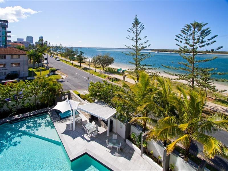 438 Marine Parade, Biggera Waters QLD 4216