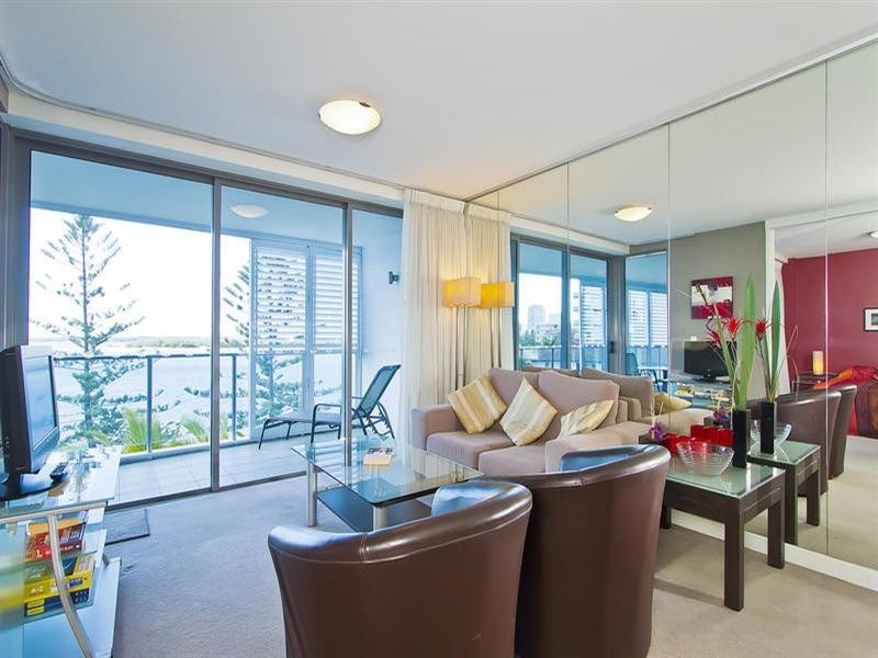 438 Marine Parade, Biggera Waters QLD 4216