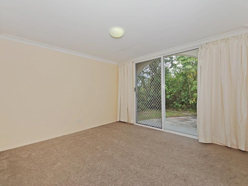 16 Petersen Avenue, Southport QLD 4215