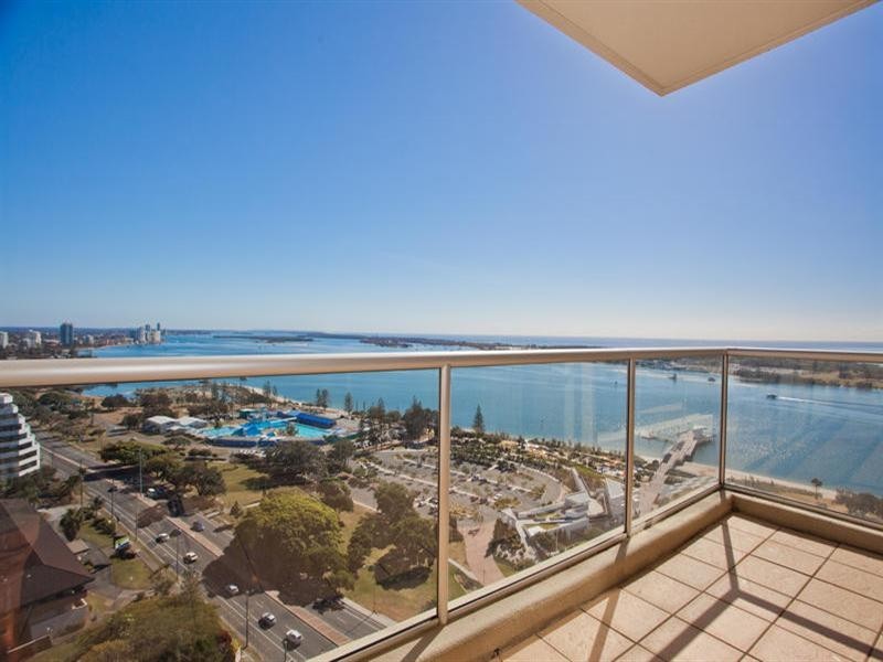 2102 50 Marine Parade, Southport QLD 4215