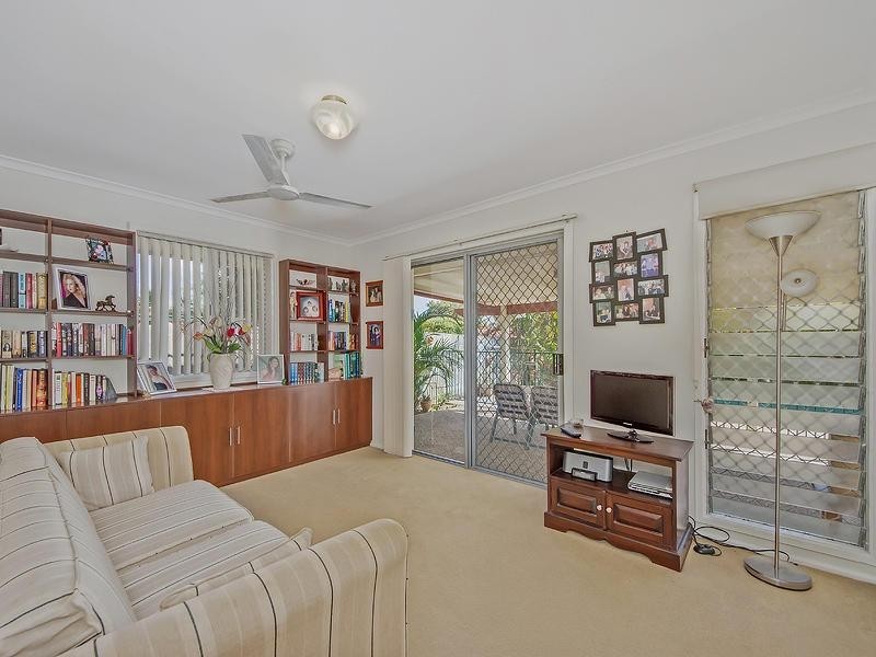 51 Brolga Avenue, Southport QLD 4215