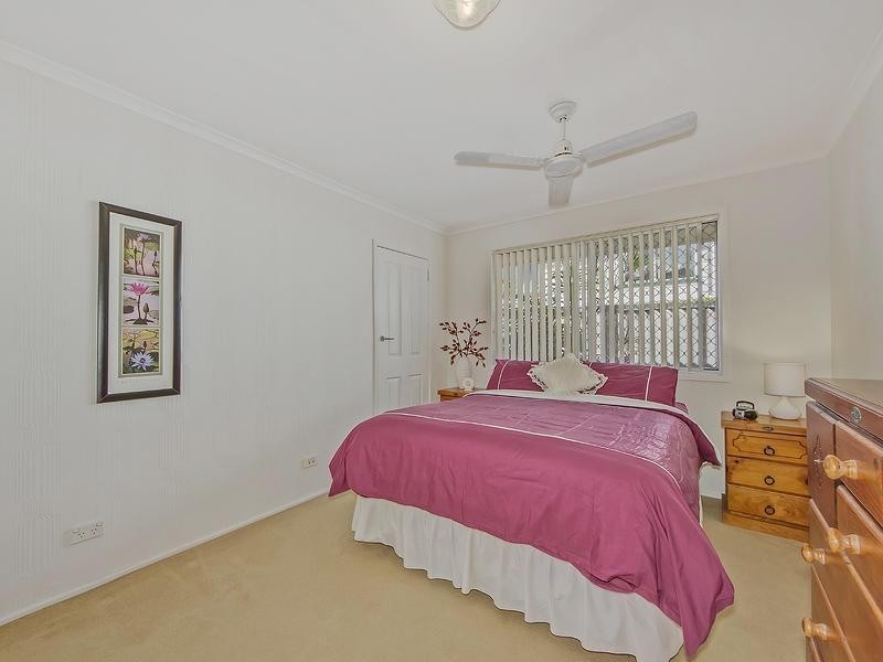 51 Brolga Avenue, Southport QLD 4215