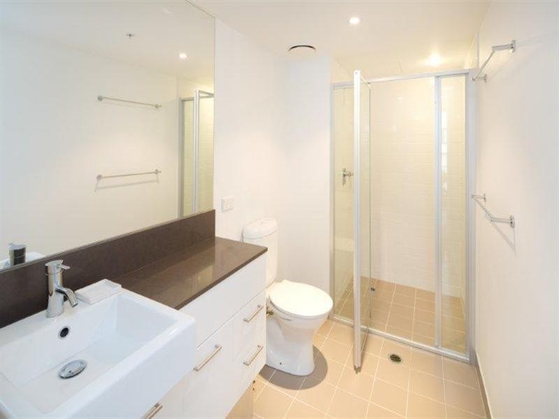 1136 56 Scarborough Street, Southport QLD 4215