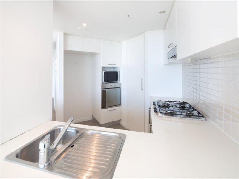 1306 56 Scarborough Street, Southport QLD 4215