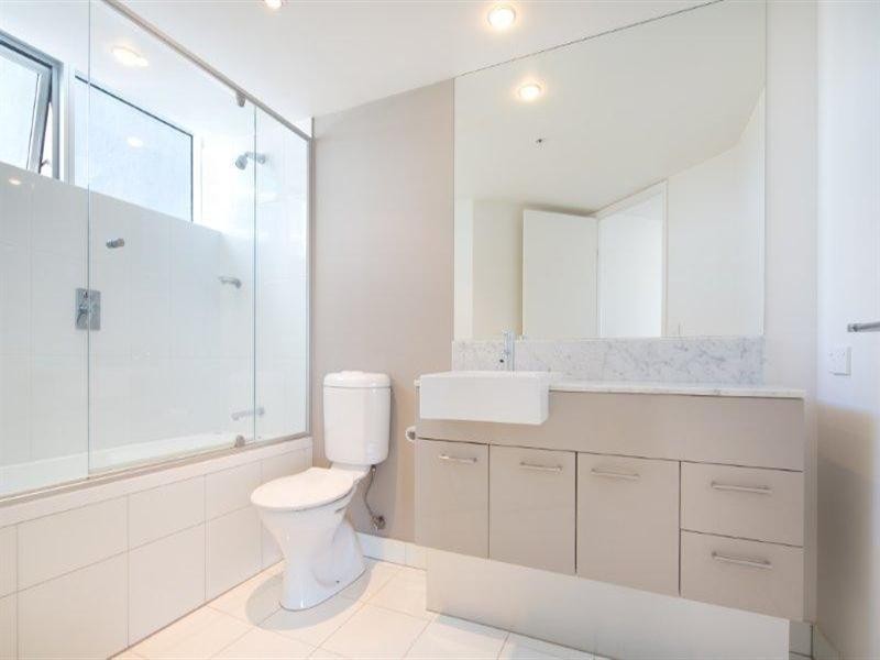 1306 56 Scarborough Street, Southport QLD 4215