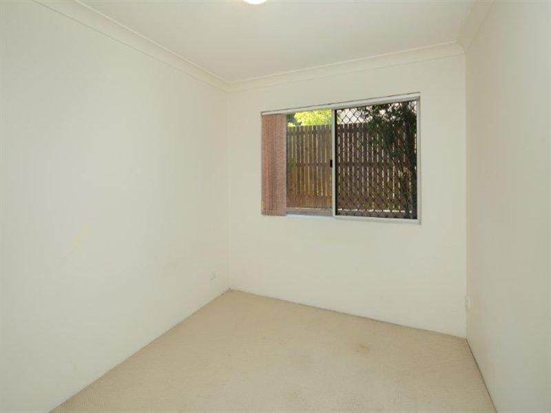 2 19 Heath Street, Southport QLD 4215