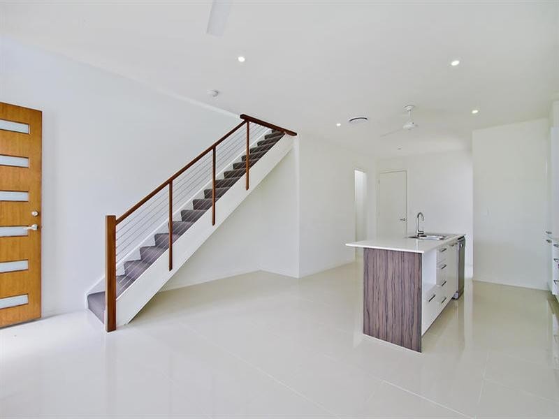 1 – 3 132 Eugaree Street, Southport QLD 4215