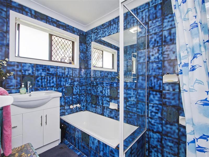 2 49-51 Imperial Parade, Labrador QLD 4215