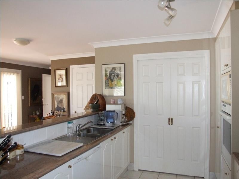 15 100 Cotlew Street East, Southport QLD 4215