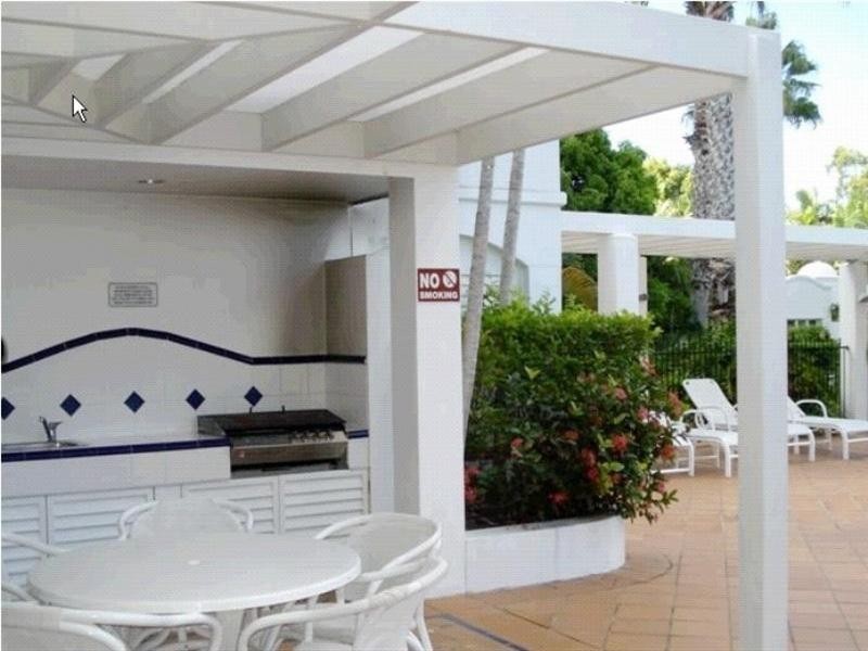 15 100 Cotlew Street East, Southport QLD 4215