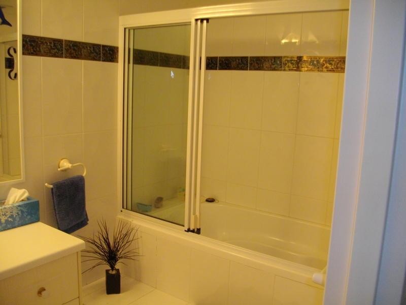 15E 10 Marine Parade, Southport QLD 4215