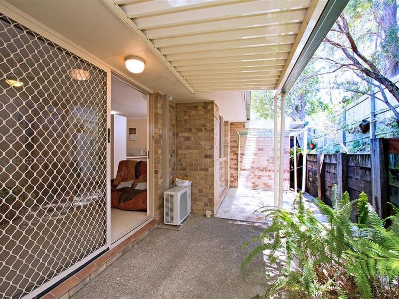 4/105 Whiting Street, Labrador QLD 4215