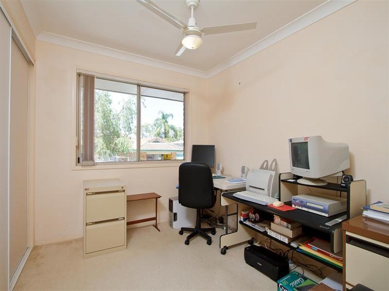 4/105 Whiting Street, Labrador QLD 4215