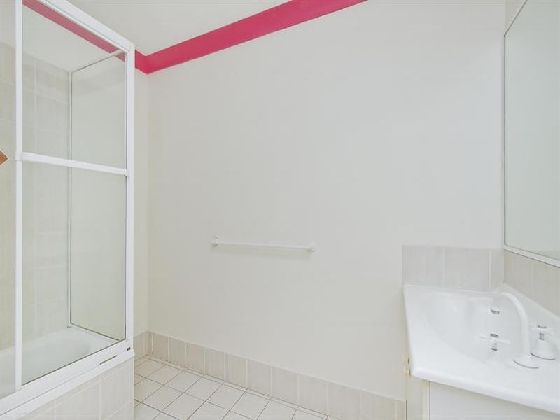 1 23 Anne Street, Southport QLD 4215