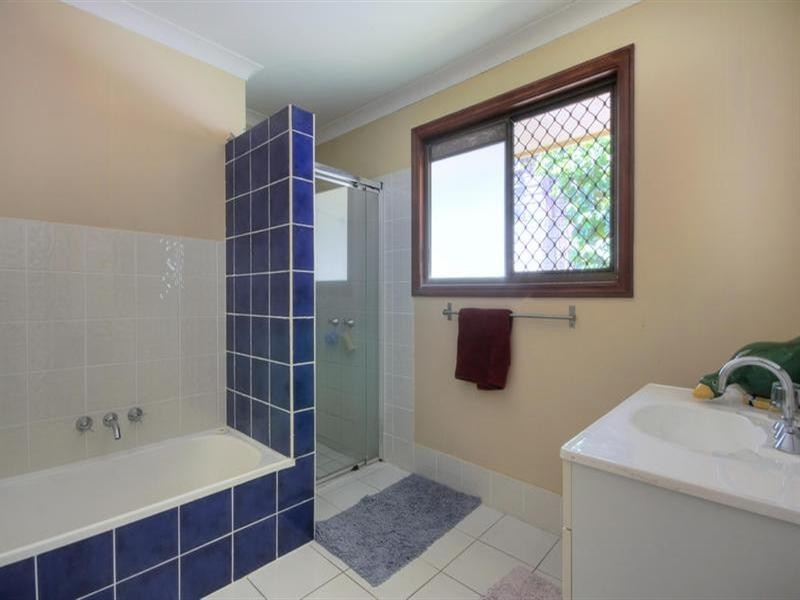 106 Plateau Crescent, Carrara QLD 4211