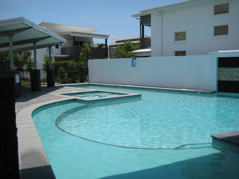 38 Barcelona Way, Burleigh Waters QLD 4220