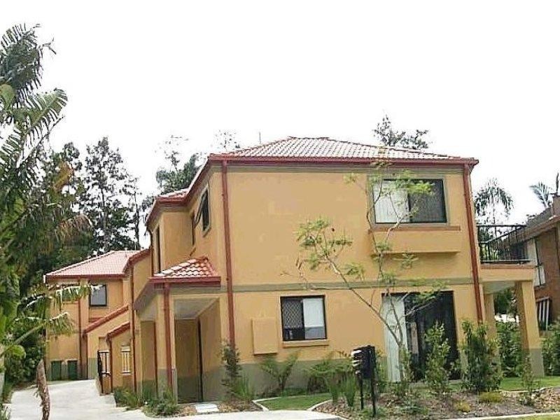 59 Eugaree Street, Southport QLD 4215