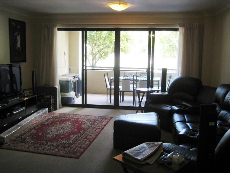 121/392 ‘Sandcastles on the Broadwater’, Marine Parade, Labrador QLD 4215