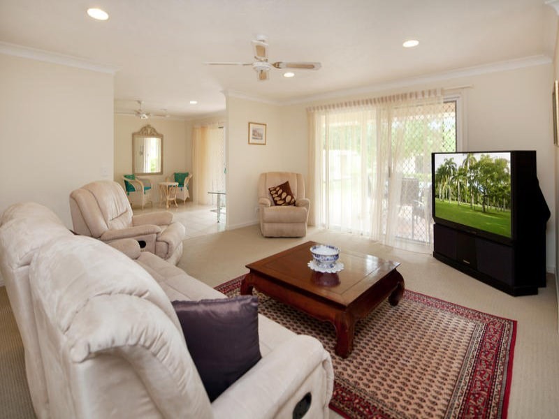 9 Maryland Avenue, Carrara QLD 4211