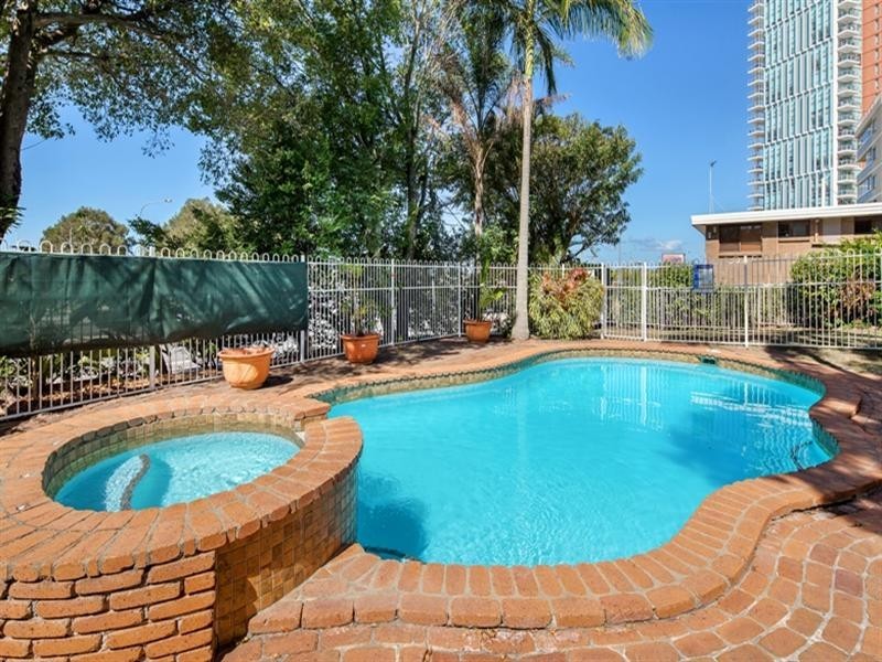 403/65 ‘Northpoint’, Bauer Street, Southport QLD 4215