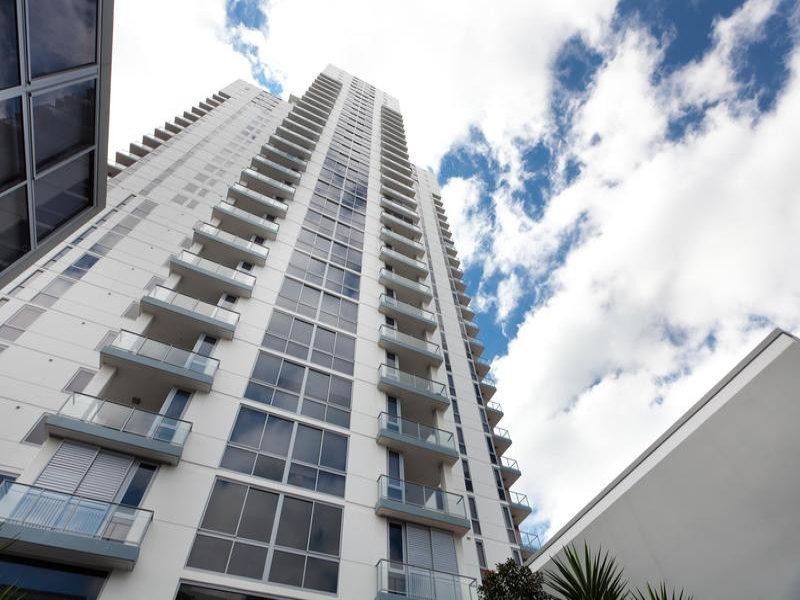 1405/4 Como Crescent, Southport QLD 4215