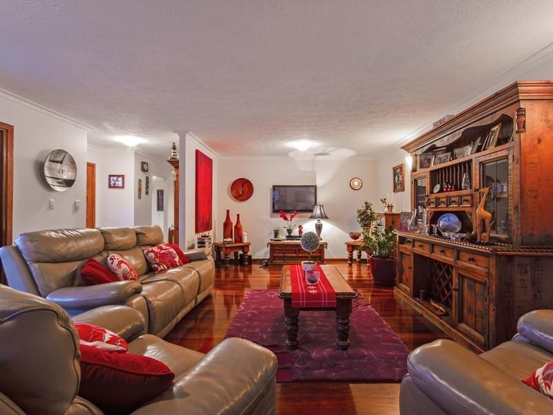 2 Kerry Place, Southport QLD 4215