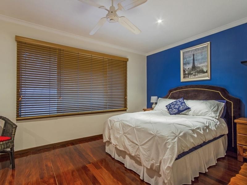 2 Kerry Place, Southport QLD 4215