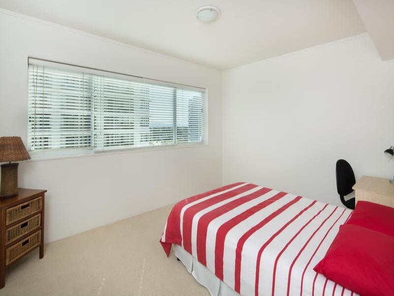 326/50 ‘Deepwater Point Apartments’, Marine Parade, Labrador QLD 4215